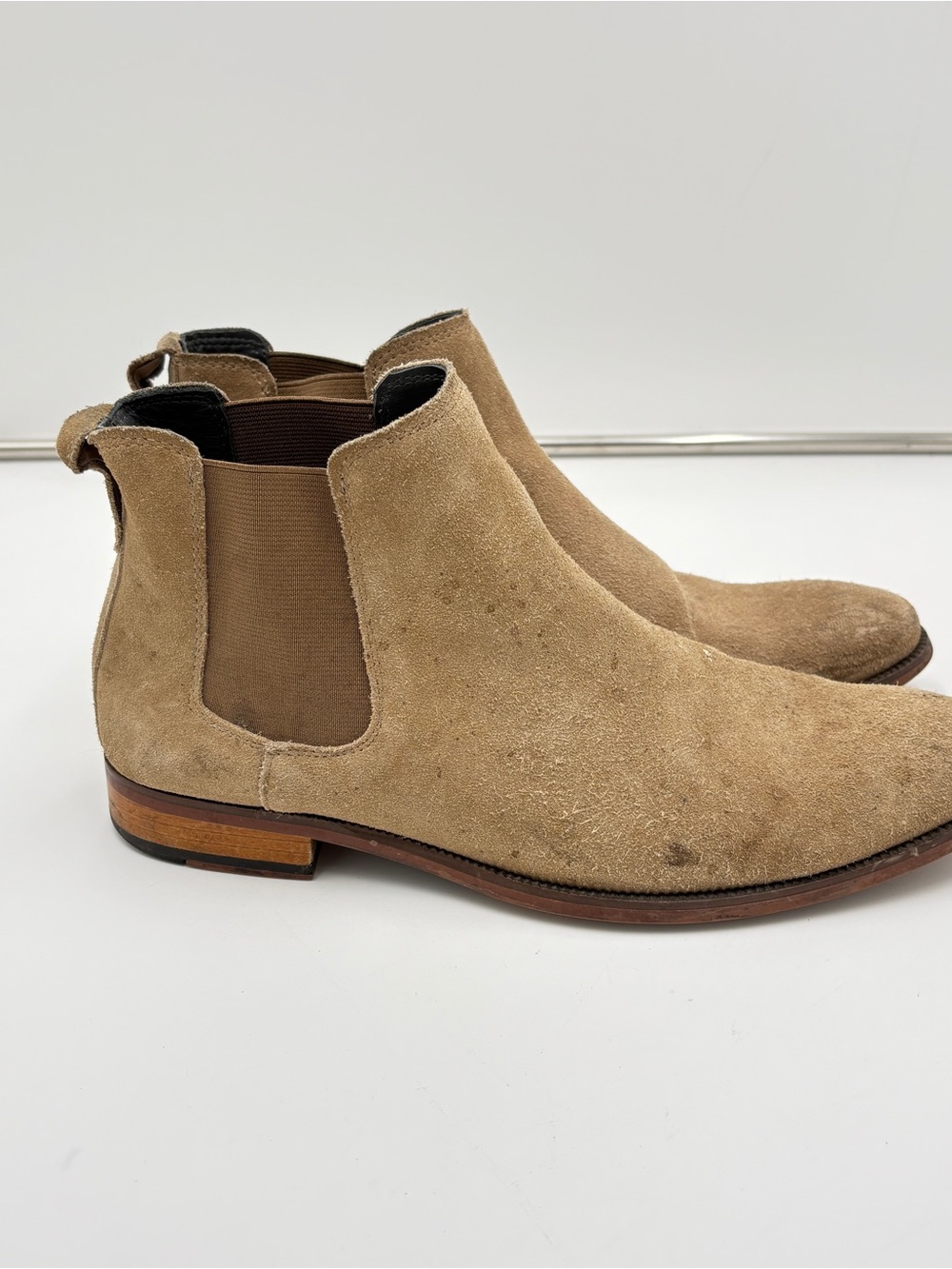 Nordstrom Tan Suede Pull On Chelsea Boots Dress Shoes Ortholite Men’s Size 9